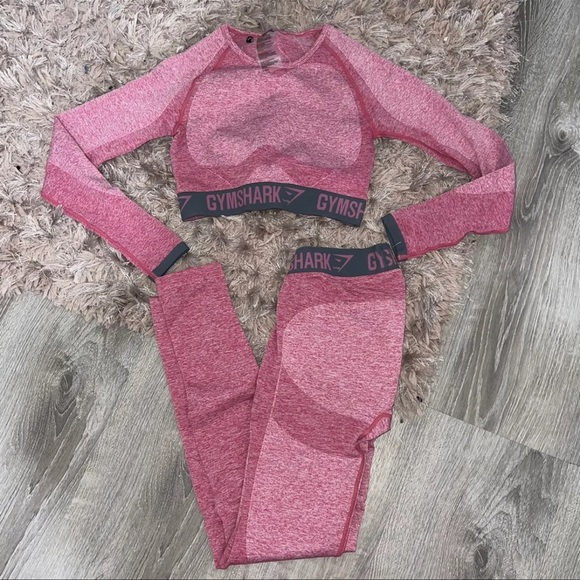 Gymshark set - Picture 3 of 3